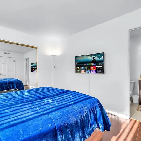 Cozy 2 Bedroom & 2 Bathrooms Apartment By Beverly Hills With Free Parking Los Ángeles Exterior foto
